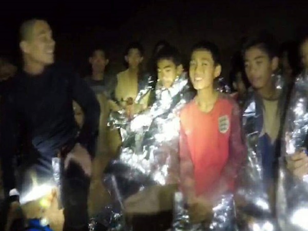  D- Day വരുന്നു: 