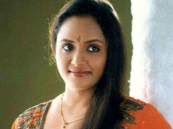 സീരിയലിലും സീരിയലിലും