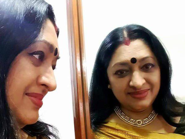 പുരസ്‌കാര വേദിയില്‍