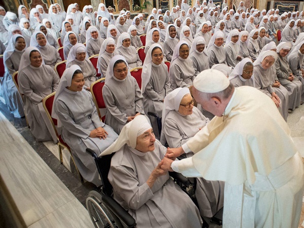 കന്യാസ്ത്രീകളല്ല?