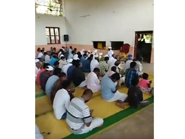 ആഘോഷങ്ങൾക്ക് അവധി