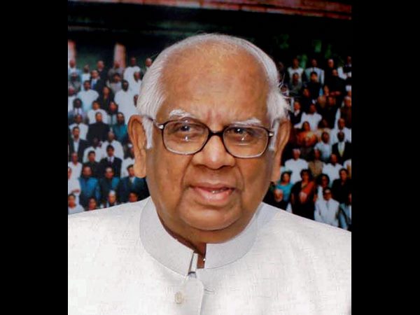 പാര്‍ട്ടി ഇല്ലാതാക്കിയ അവസരം