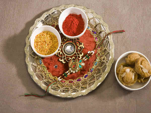 രാഖിച്ചരടിലെ വ്യത്യസ്തതകൾ രാഖിച്ചരടിലെ വ്യത്യസ്തതകൾ