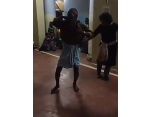 പ്രളയമോ.. പോയി നാളെ വാ