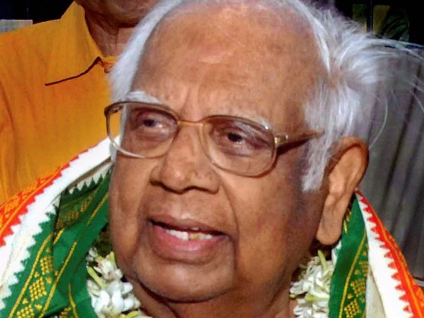 ആദ്യ കമ്യൂണിസ്റ്റ് നേതാവ്