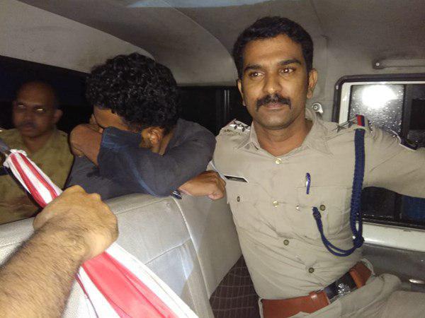 പൂജാരിമാരും