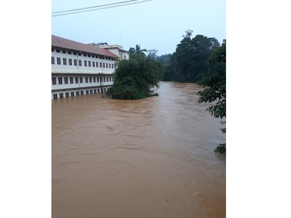  സൈന്യം ജില്ലയില്‍