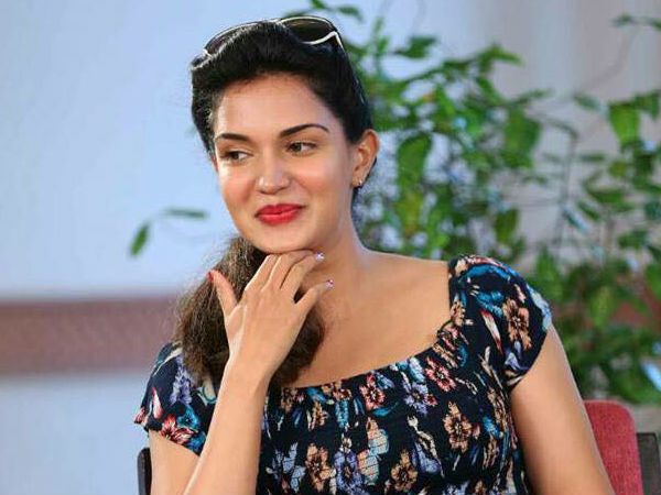 ഇരട്ടപ്രഹരം