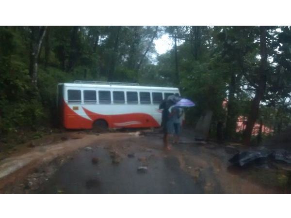 റെഡ് അലര്‍ട്ട്