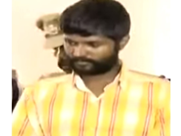 വീടുകഴുകി