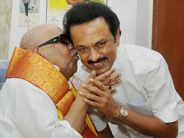 എംജിആറിനെ കൊണ്ടുവന്ന ആള് എംജിആറിനെ കൊണ്ടുവന്ന ആള്