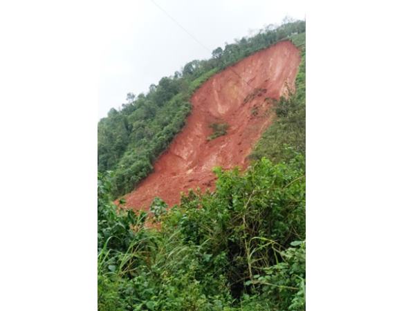 landsliding- landsliding-