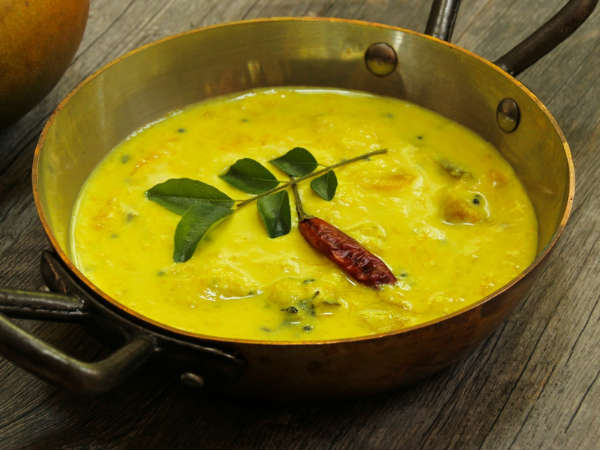 എരിശ്ശേരിയും പുളിശ്ശേരിയും