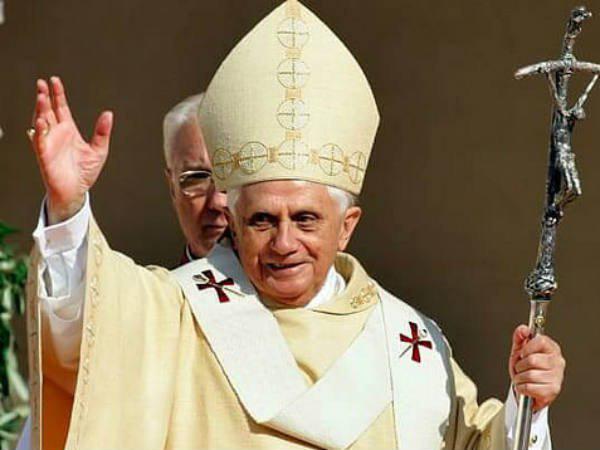 മക്കയില്‍ ഹജ്ജ് നിര്‍വഹിക്കാന്‍ 