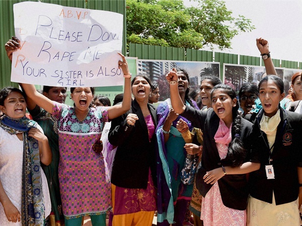 ലൈംഗികാതിക്രമങ്ങള്‍ സഹിക്കുക