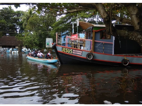കെട്ടിക്കിടക്കുന്ന വെള്ളം
