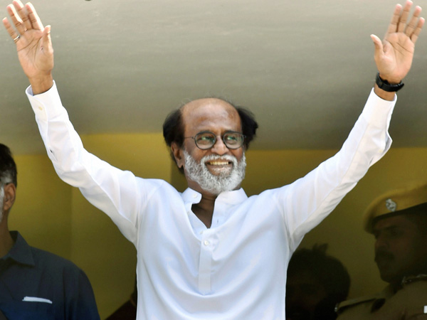 പാർട്ടിയിലേക്ക് 