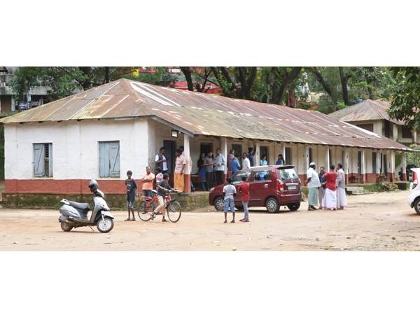 reliefcampsidukki- reliefcampsidukki-