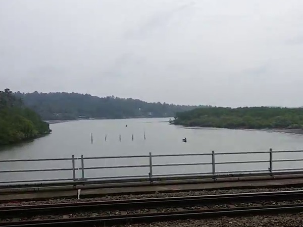 സ്വര്‍ണത്തിന് വേണ്ടി....