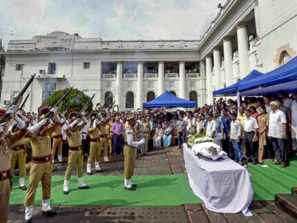 പാര്‍ട്ടിയുടെ ആവശ്യങ്ങള്‍ തള്ളി
