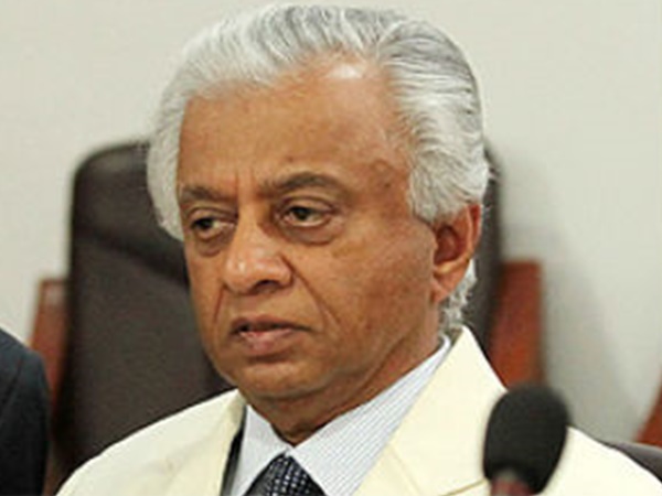 ടികെഎ നായര്‍