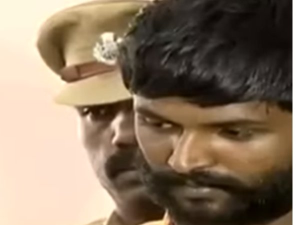 ഉൾവനത്തിൽ ഒളിവ് ജീവിതം