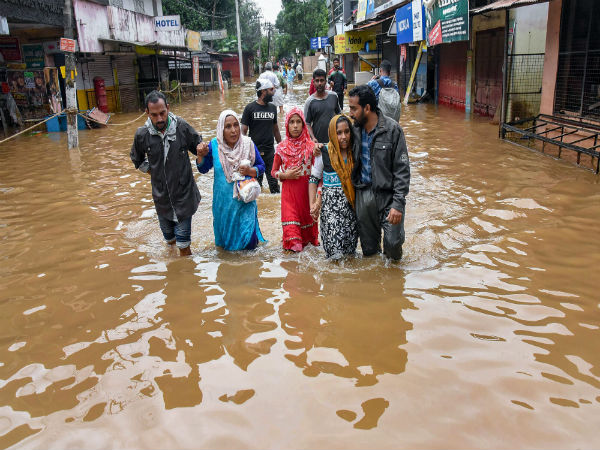 തലയടിച്ചു വീണു