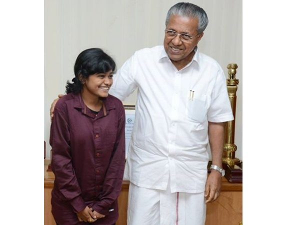 ഹനാന്റെ ചിരി കണ്ടപ്പോള്‍