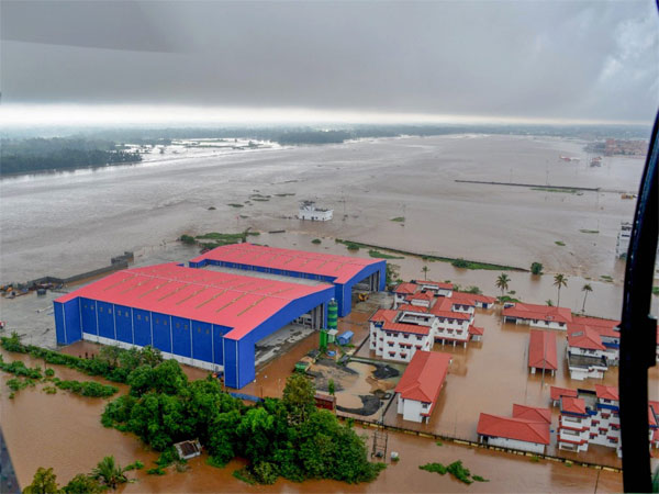 24 മ​ണി​ക്കൂ​റും ര​ക്ഷാ​പ്ര​വ​ർ​ത്ത​നം