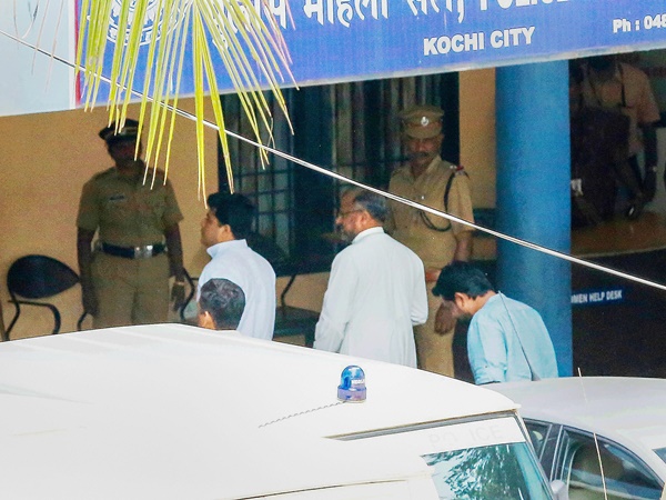 വേദനാജകനം എന്ന് വേദനാജകനം എന്ന്