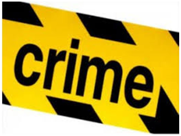 നാലുപേർ