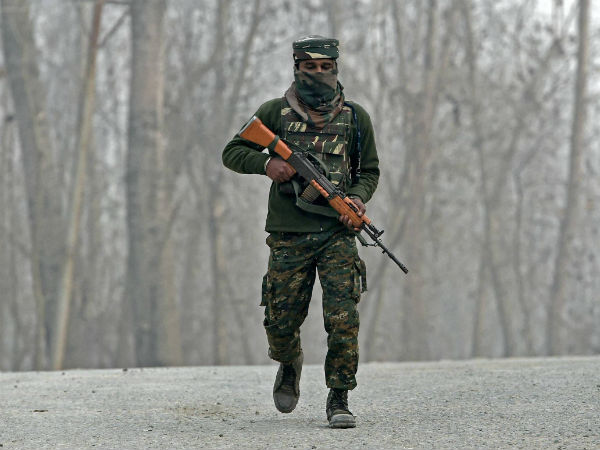  പോലീസ് ഉദ്യോഗസ്ഥരോട് 