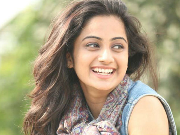 മുന്നോട്ട് പോകും മുന്നോട്ട് പോകും