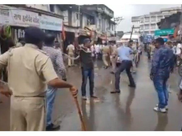 ചില ഭാഗങ്ങള്‍ മുറിച്ചെടുത്ത്