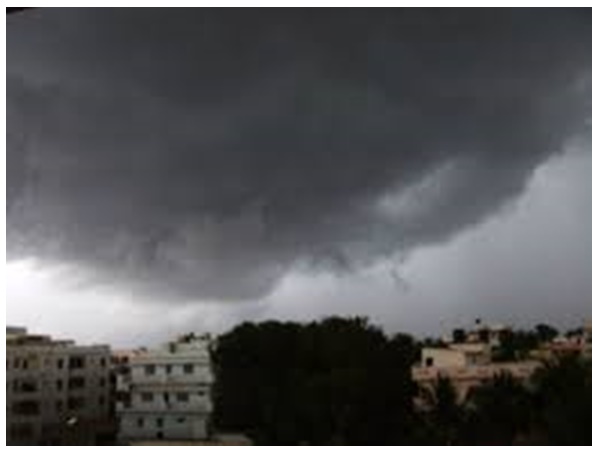 കനത്ത മഴ