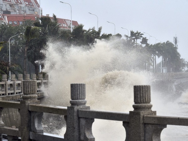 മങ്ഘൂട്ട് ചുഴലിക്കാറ്റ് മങ്ഘൂട്ട് ചുഴലിക്കാറ്റ്