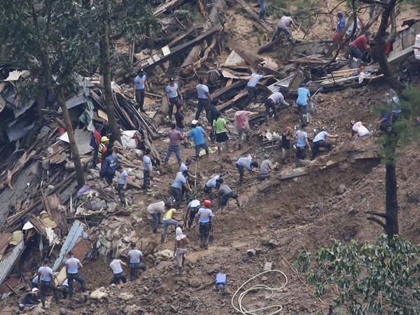 കൊടുംമഴയും വെള്ളപ്പൊക്കവും കൊടുംമഴയും വെള്ളപ്പൊക്കവും
