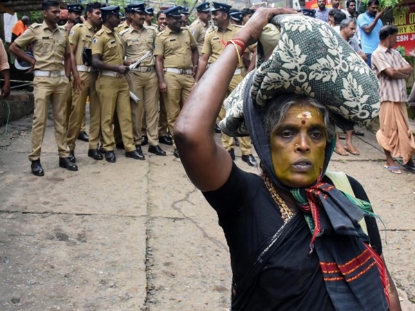 അക്രമികളെ പുറത്താക്കും