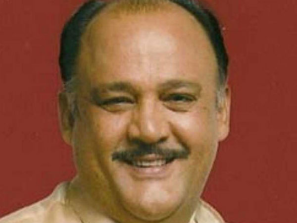  പാര്‍ട്ടിയില്‍