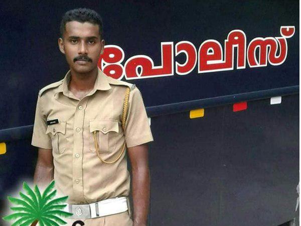  മഫ്തിയില്‍