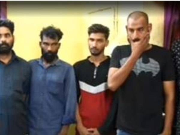 വിവരങ്ങളും അടയാളങ്ങളും