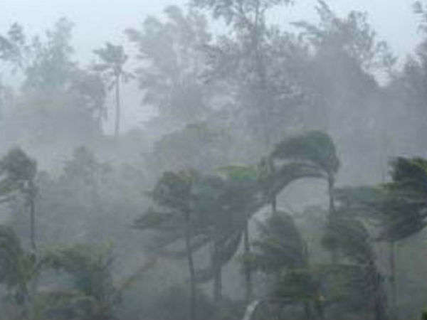 തുലാമഴയുടെ ചിറകൊടിച്ചത്