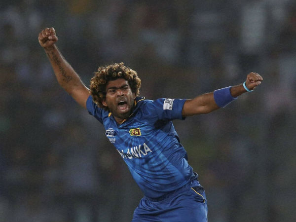  മുറിയിലേക്ക്