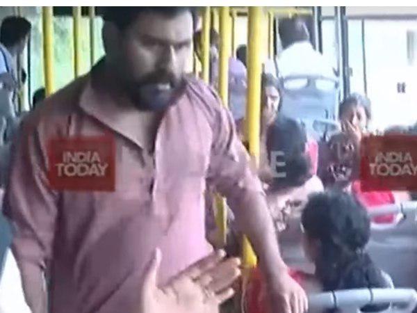 ആക്രമിക്കാന്‍ ശ്രമിച്ചു