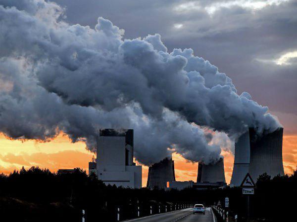 കൊല്‍ക്കത്തയിലും കറാച്ചിയിലും