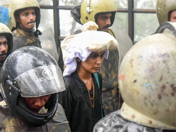  വധഭീഷണിയും പ്രതിഷേധവും 
