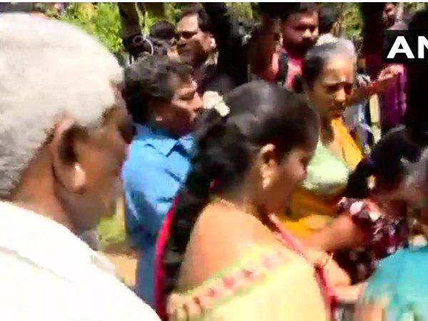  മൂന്നാമത്തെ വനിത