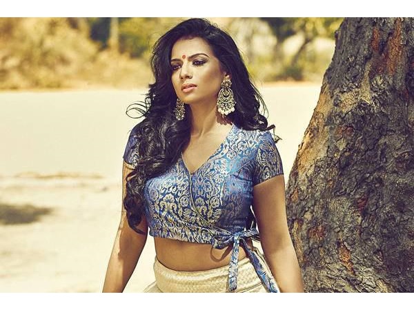 ദുരനുഭവങ്ങൾ തുറന്ന് പറയാൻ ദുരനുഭവങ്ങൾ തുറന്ന് പറയാൻ