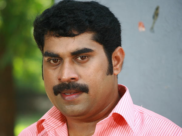 യഥാർത്ഥ കലാകാരൻ