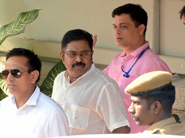  സ്പീക്കറുടെ ഇടപെടല്‍